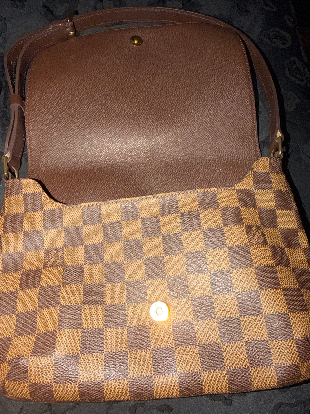 Louis Vuitton Damier Ebene Brown Shoulder Bag - Picture 3 of 9